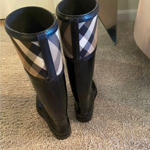 Rain boots
